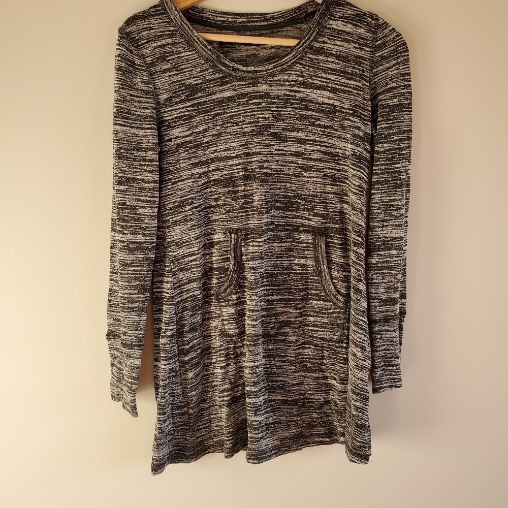 GREY Neesha Top